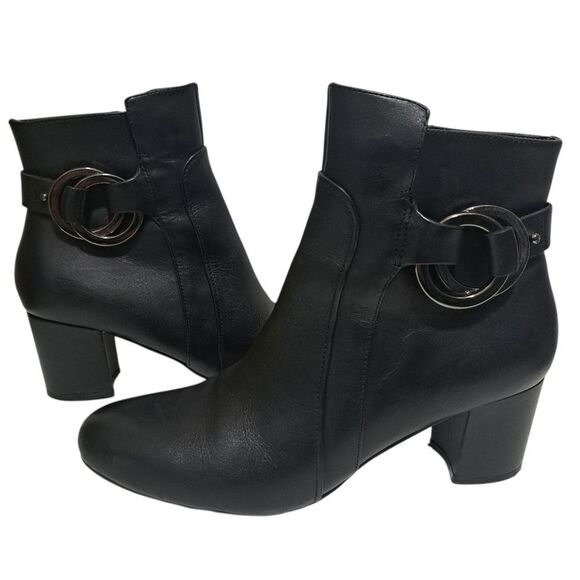 Karl Lagerfeld Paris Elegant Goth Leather Block Heel Ankle Boots Size 7.5 Black - Picture 3 of 15